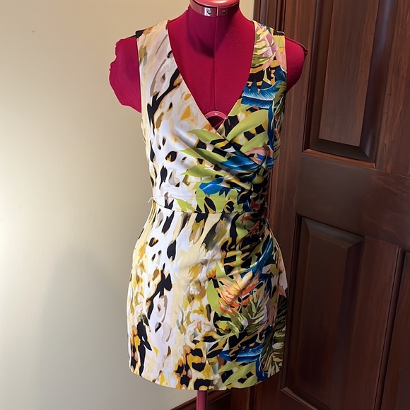 Bebe Wrap top mini Dress V-neck Multicolor Fully lined Size XS - Picture 1 of 12